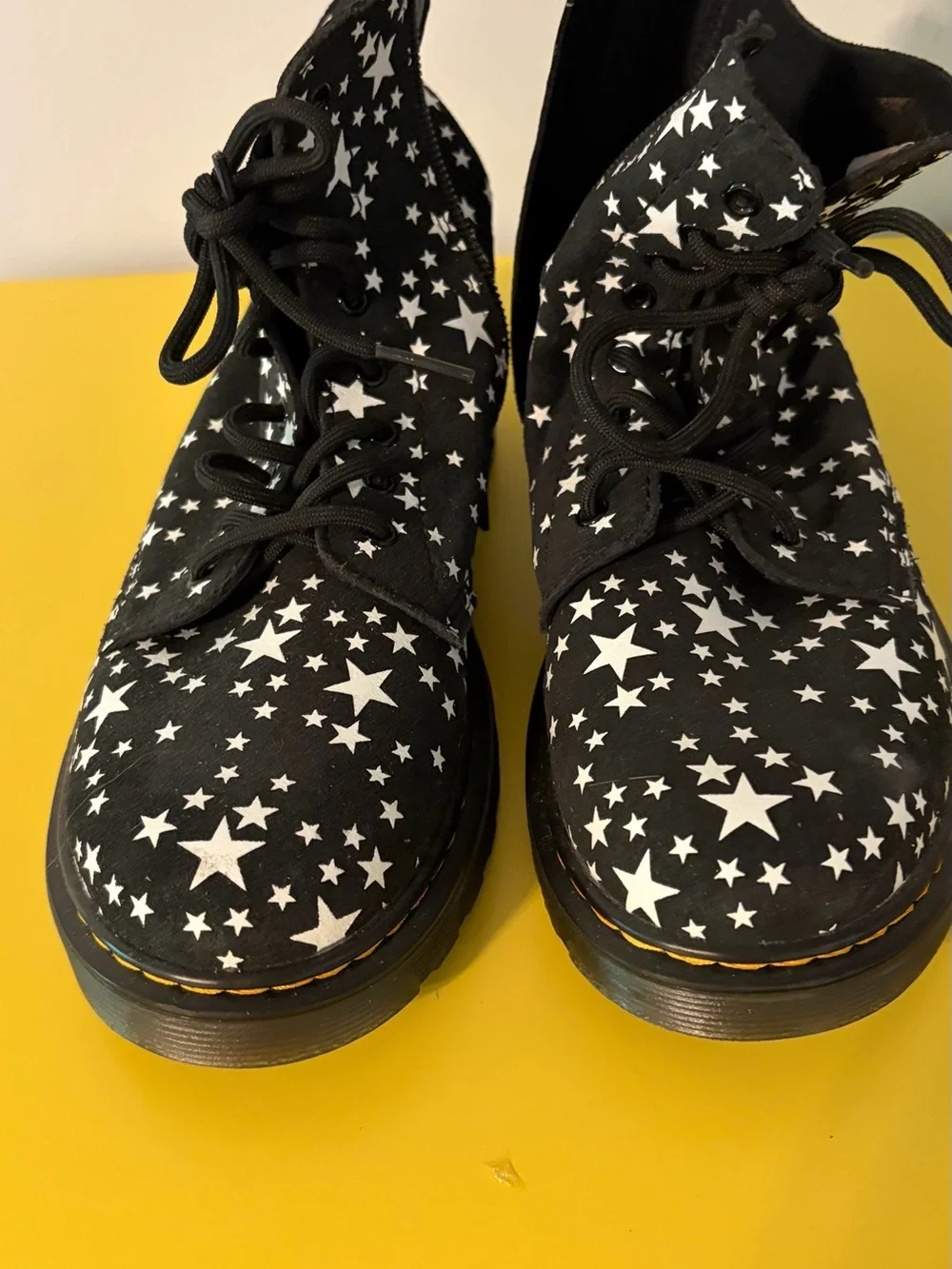 Black Star Print Lace-Up Boots